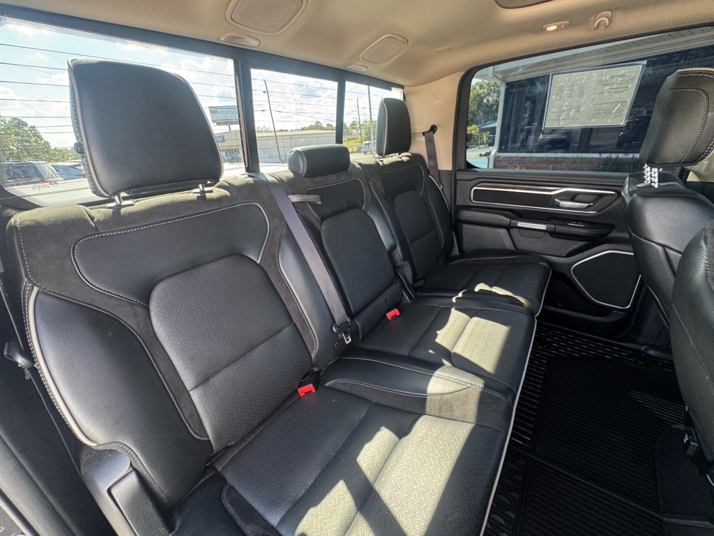 Photo 44 of this RAM 1500