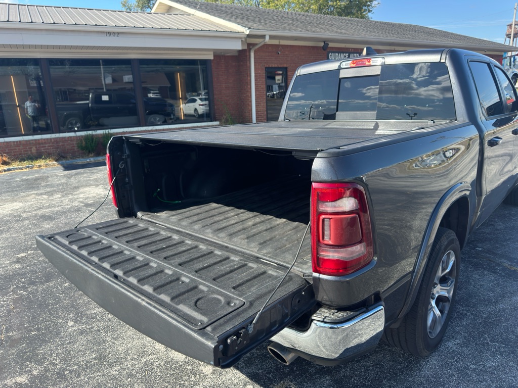 Photo 41 of this RAM 1500