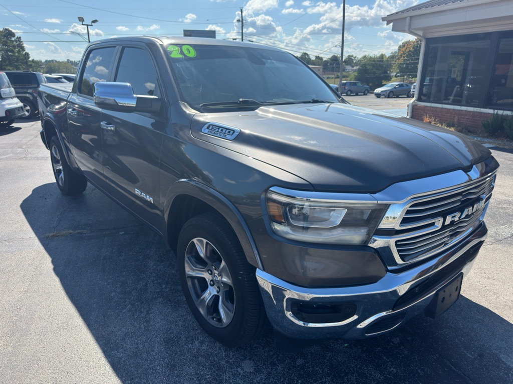Photo 2 of this RAM 1500