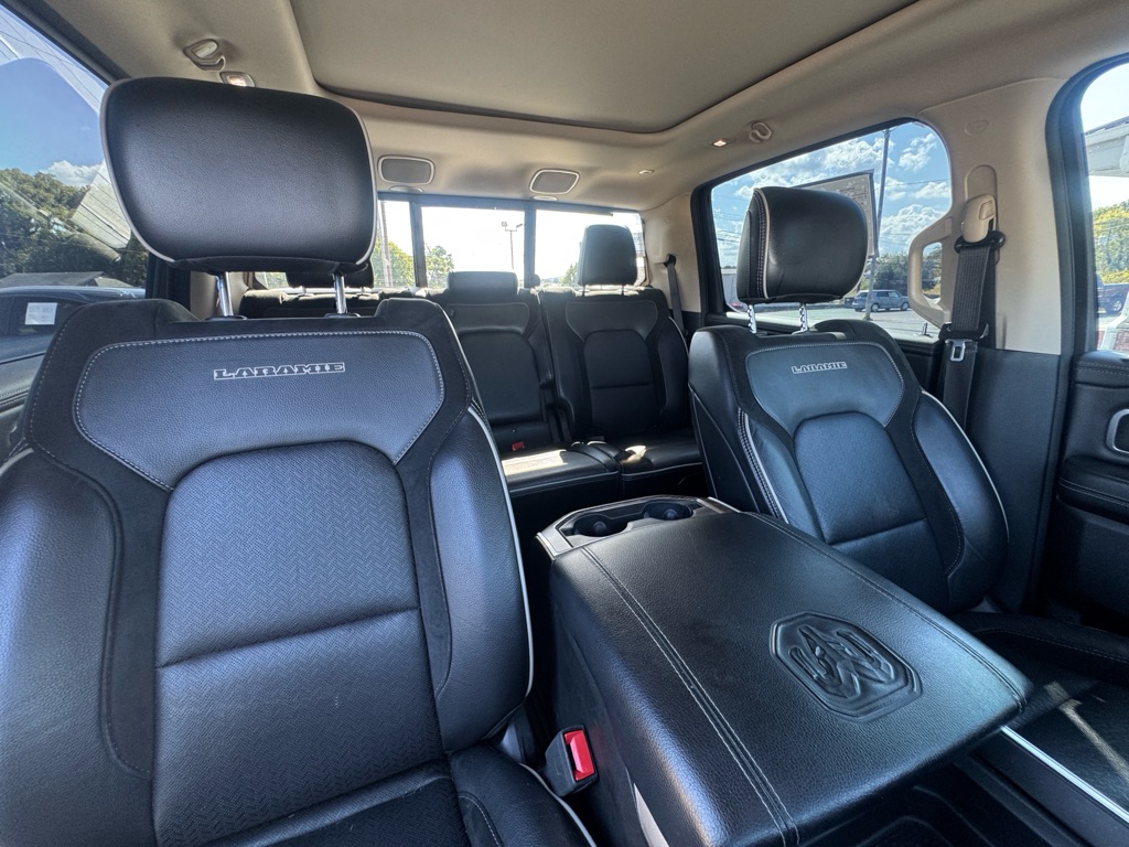 Photo 47 of this RAM 1500