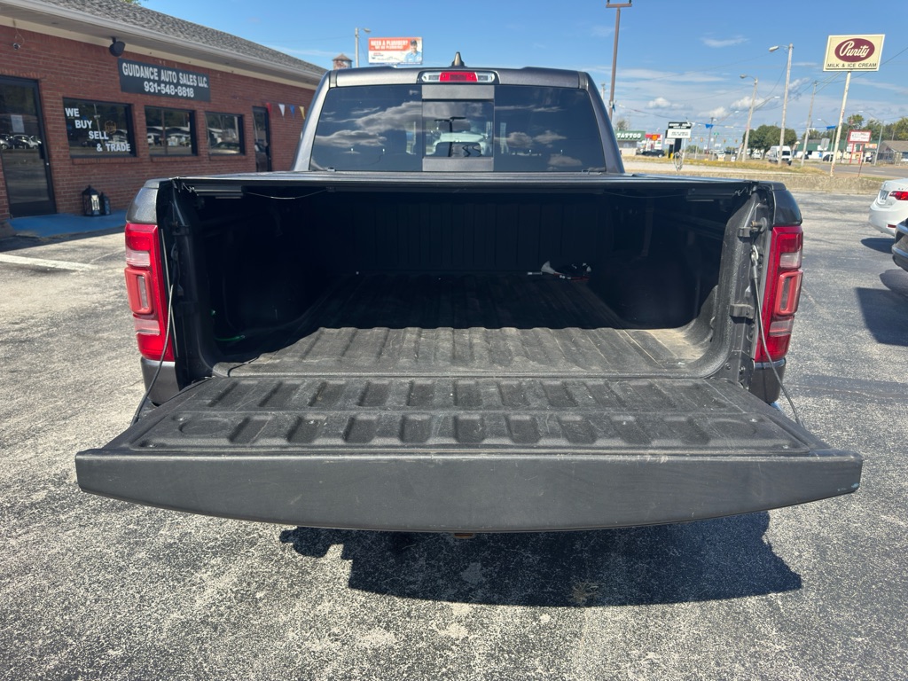 Photo 39 of this RAM 1500