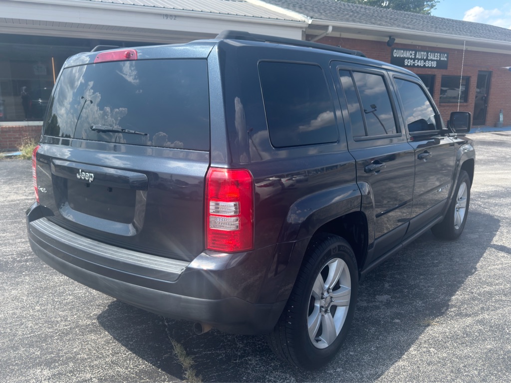 Photo 8 of this JEEP PATRIOT