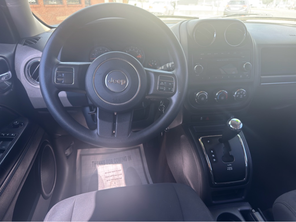 Photo 14 of this JEEP PATRIOT