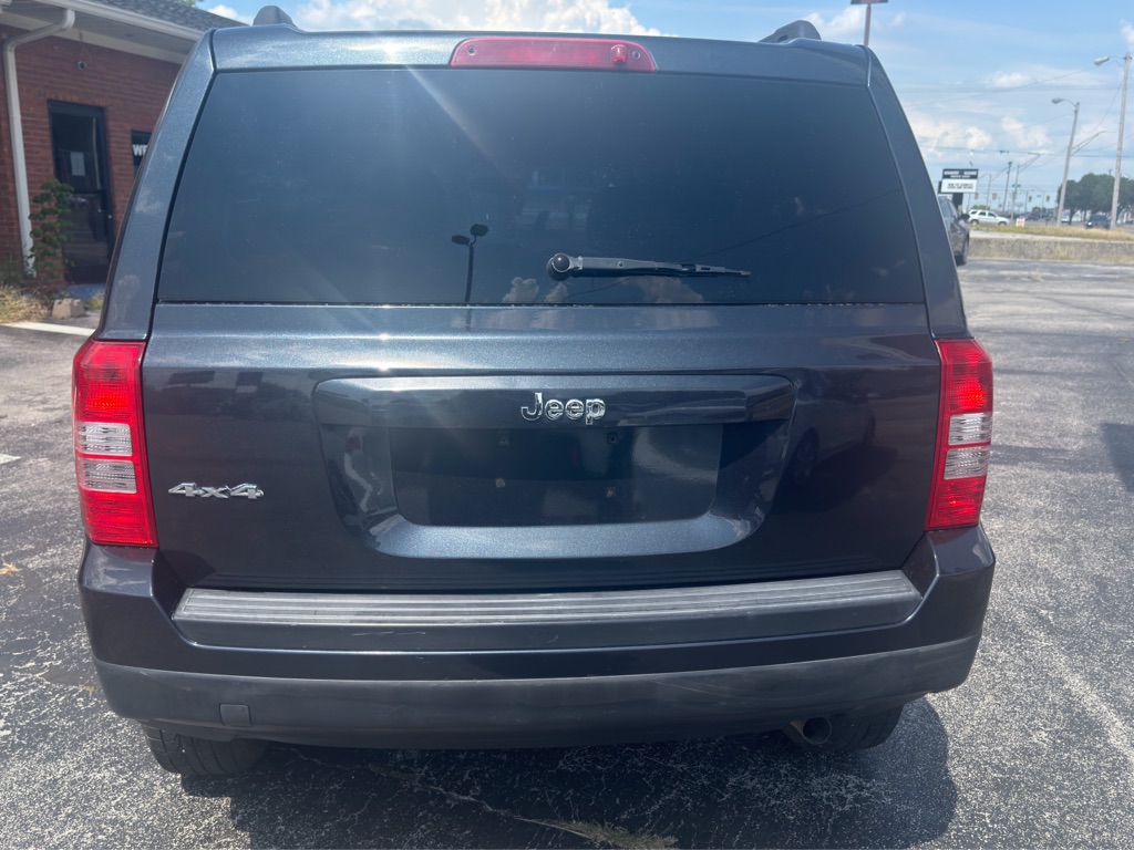 Photo 7 of this JEEP PATRIOT
