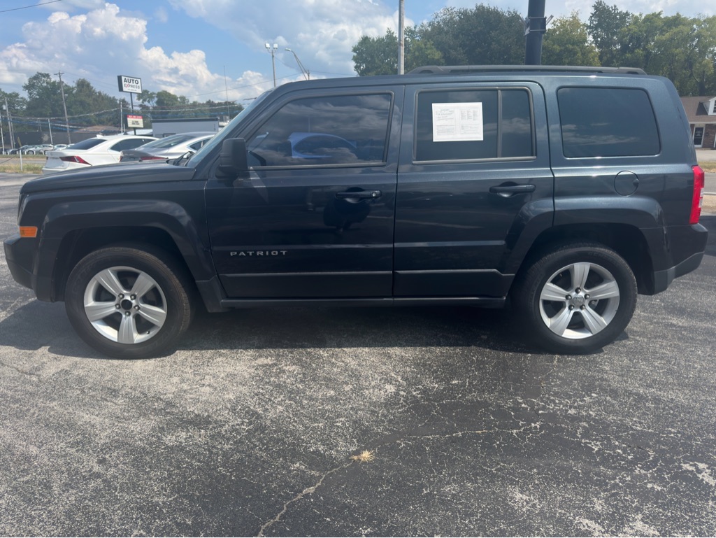 Photo 4 of this JEEP PATRIOT