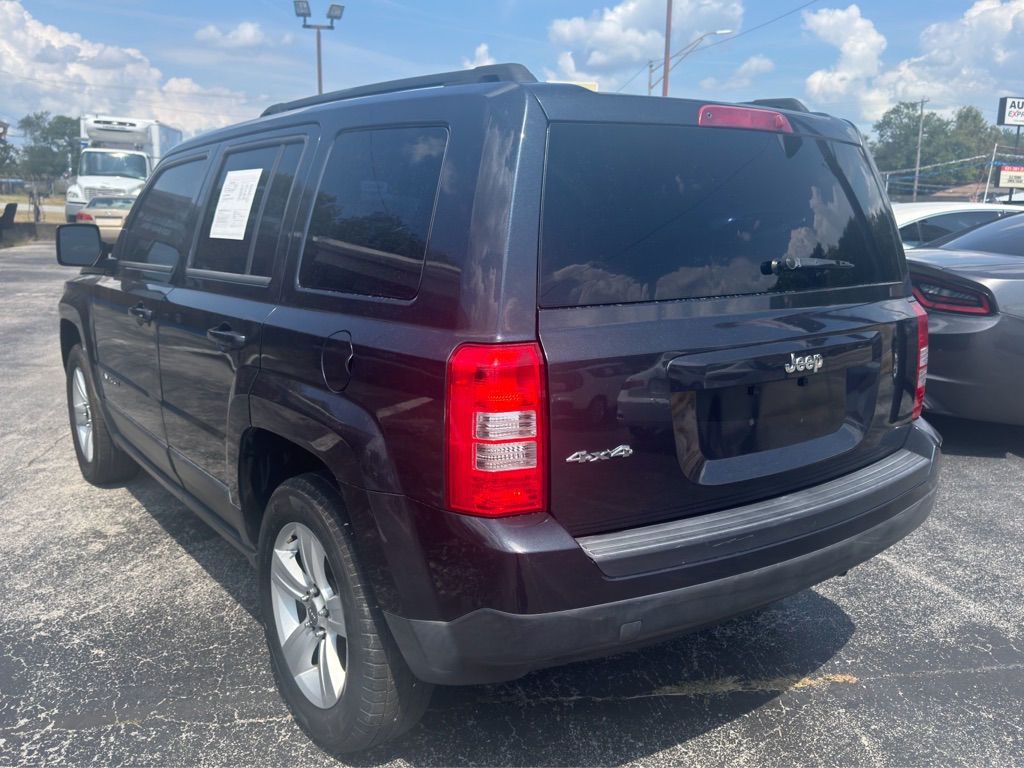 Photo 6 of this JEEP PATRIOT