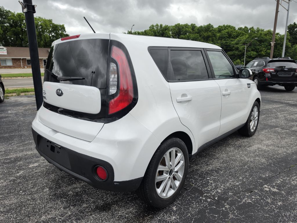 Photo 11 of this KIA SOUL