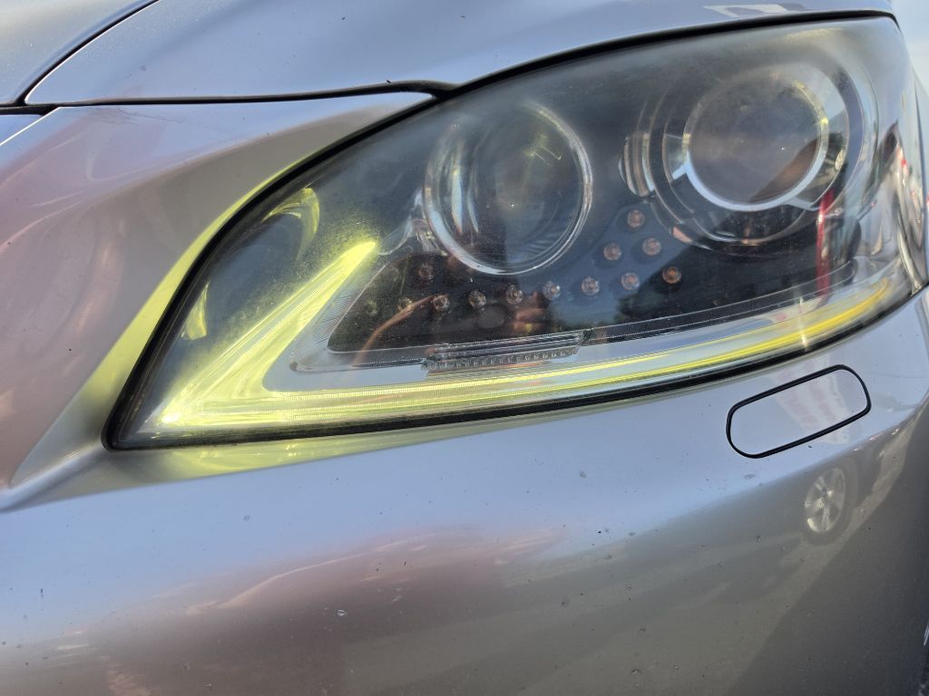 Photo 14 of this LEXUS LS