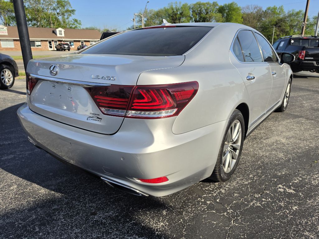 Photo 7 of this LEXUS LS
