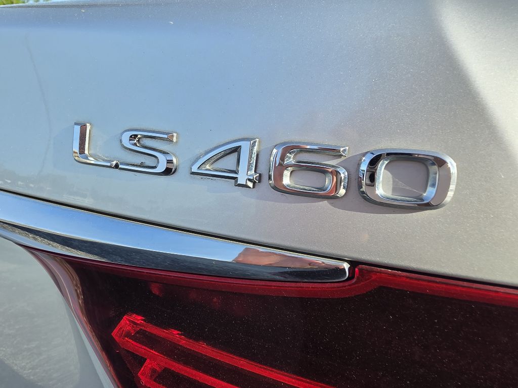 Photo 9 of this LEXUS LS