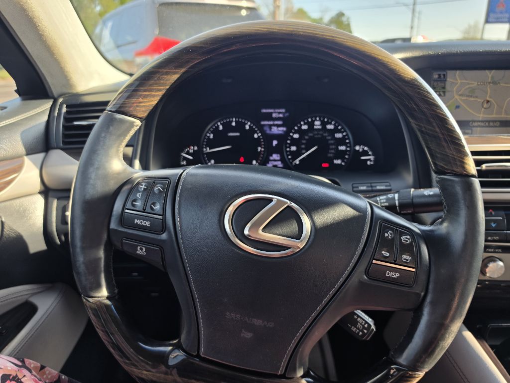 Photo 43 of this LEXUS LS
