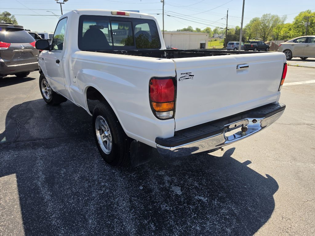 White 2000 Mazda B-Series Pickup Truck Automatic