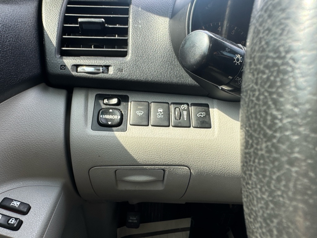 Photo 21 of this TOYOTA HIGHLANDER