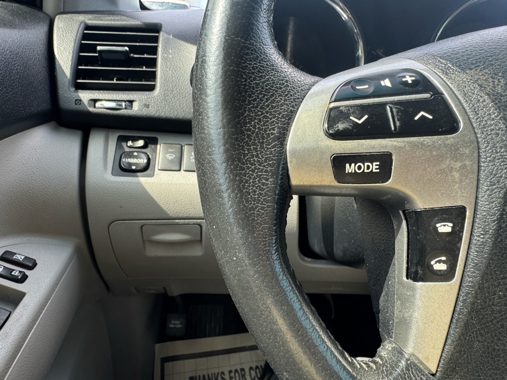 Photo 20 of this TOYOTA HIGHLANDER