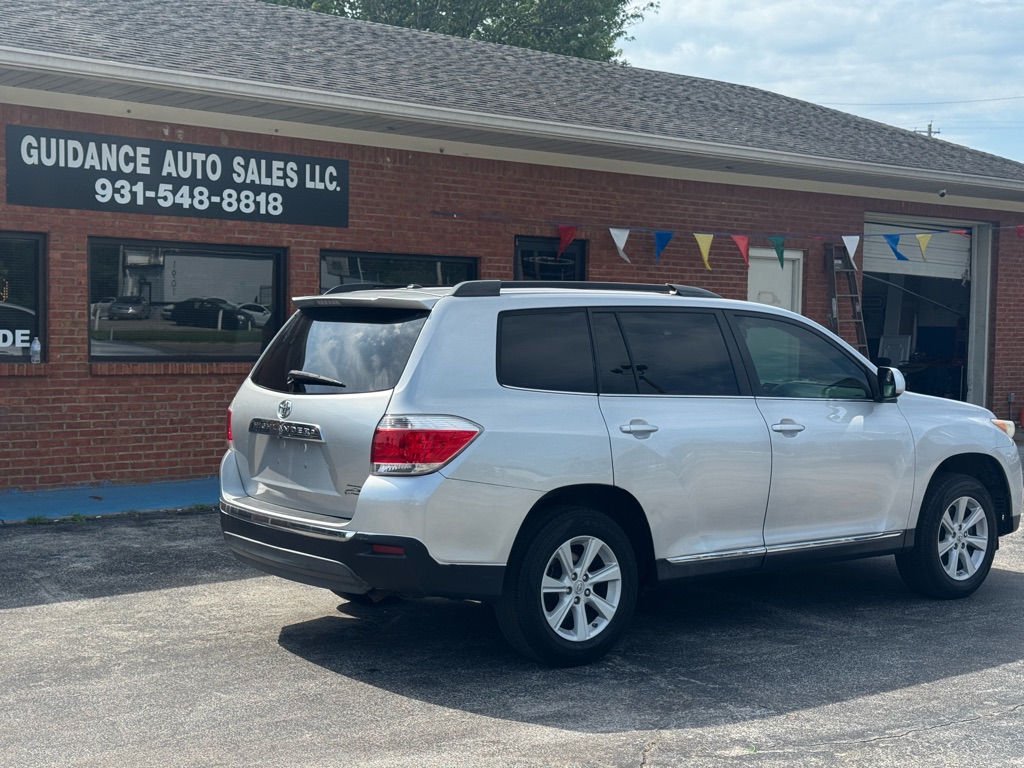 Photo 9 of this TOYOTA HIGHLANDER