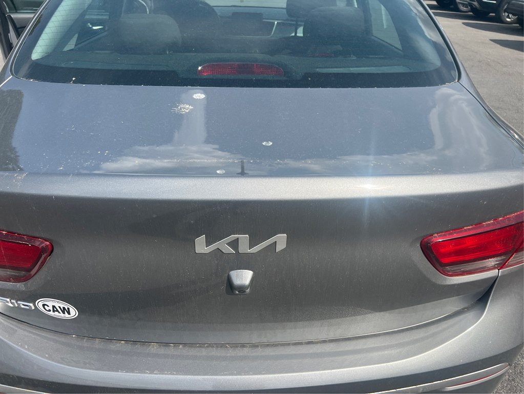 Photo 11 of this KIA RIO