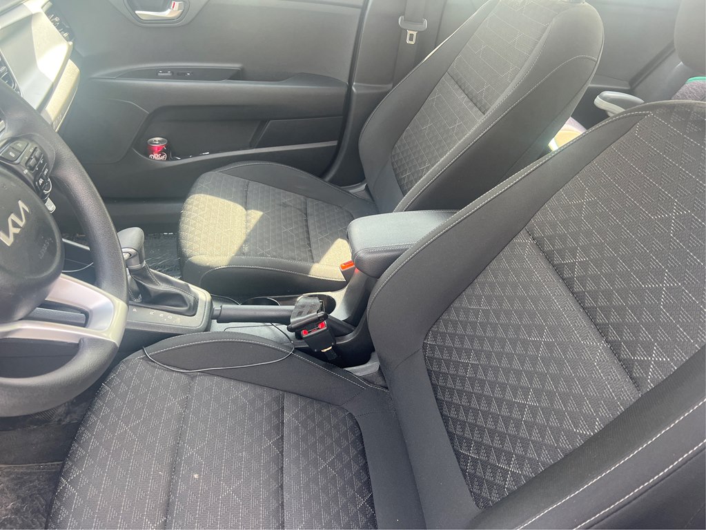 Photo 8 of this KIA RIO