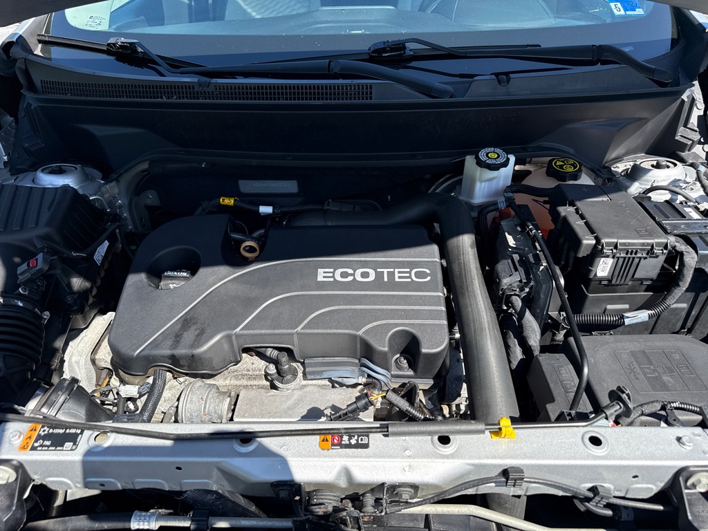 Photo 7 of this CHEVROLET EQUINOX