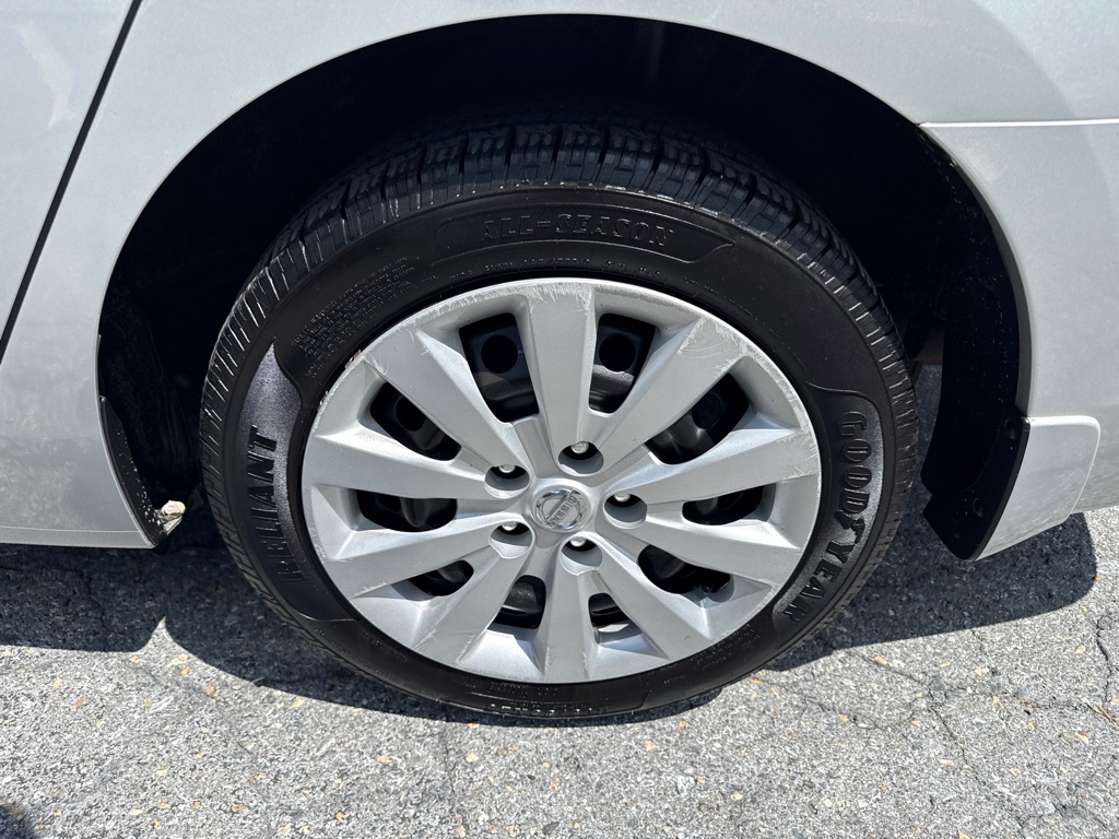 Photo 10 of this NISSAN SENTRA