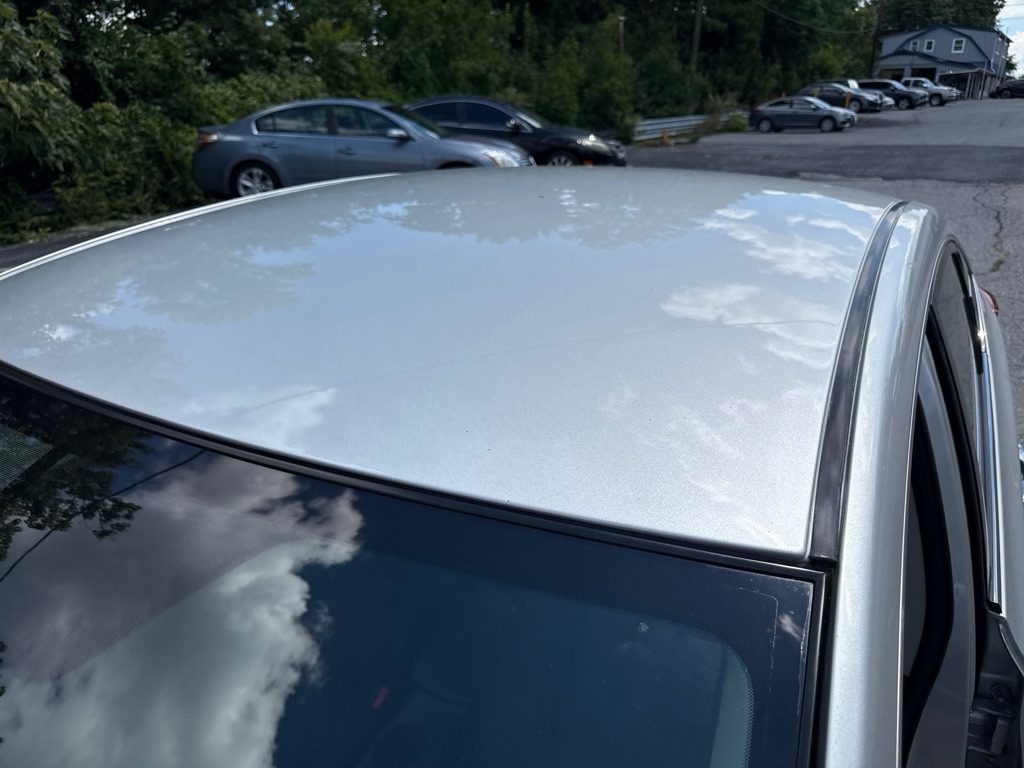 Photo 8 of this NISSAN SENTRA