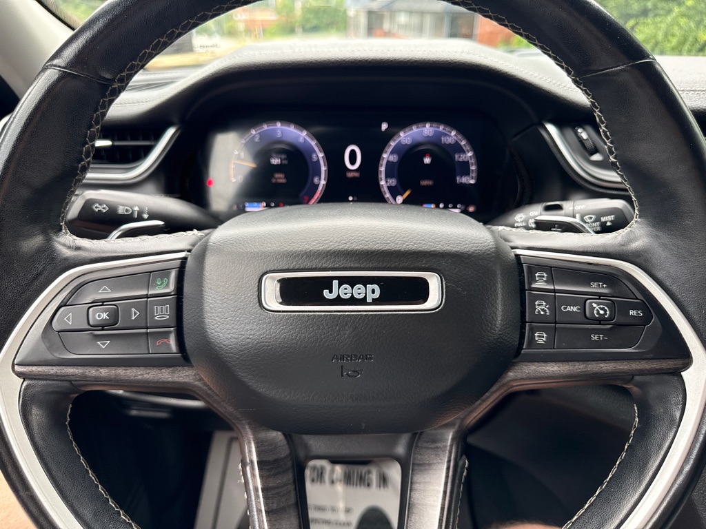 Photo 20 of this JEEP GRAND CHEROKEE