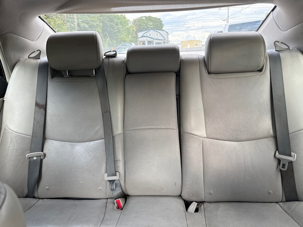 Photo 12 of this TOYOTA AVALON