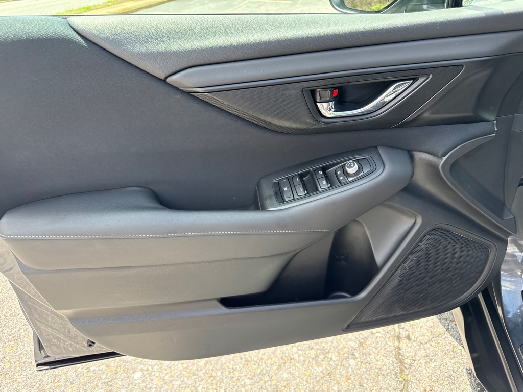 Photo 23 of this SUBARU OUTBACK