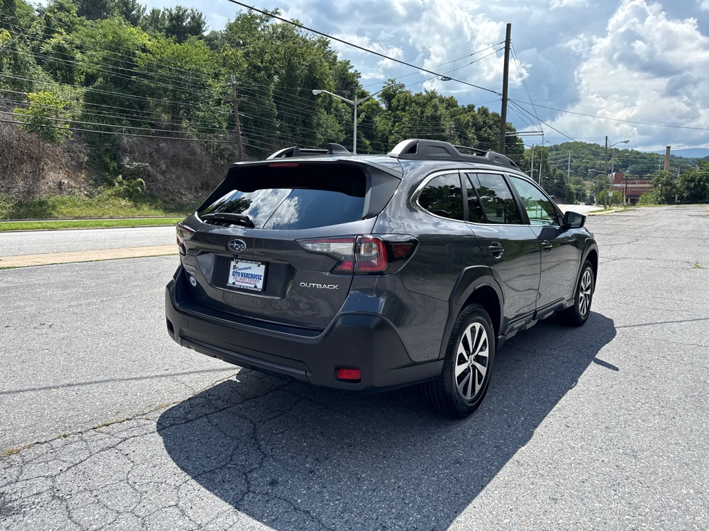Photo 7 of this SUBARU OUTBACK