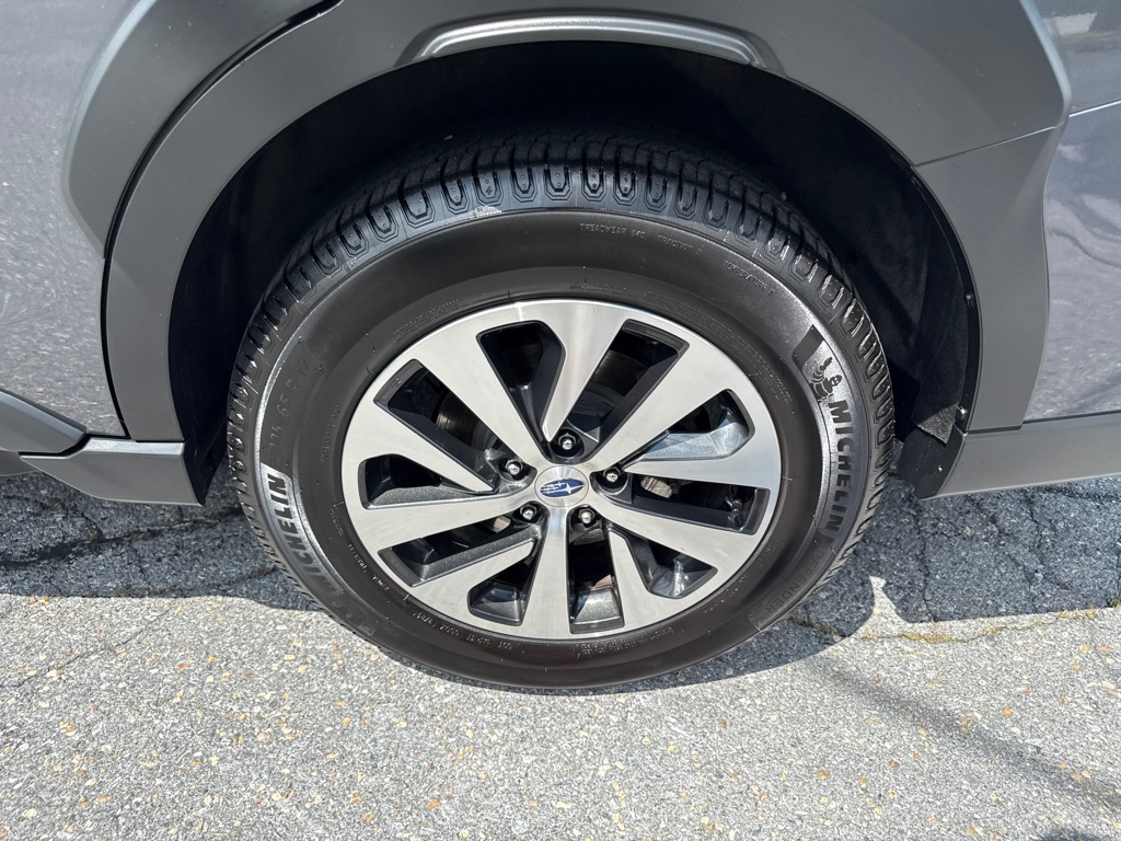 Photo 14 of this SUBARU OUTBACK