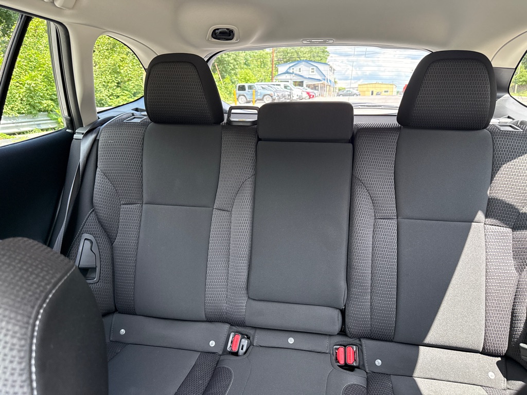 Photo 17 of this SUBARU OUTBACK