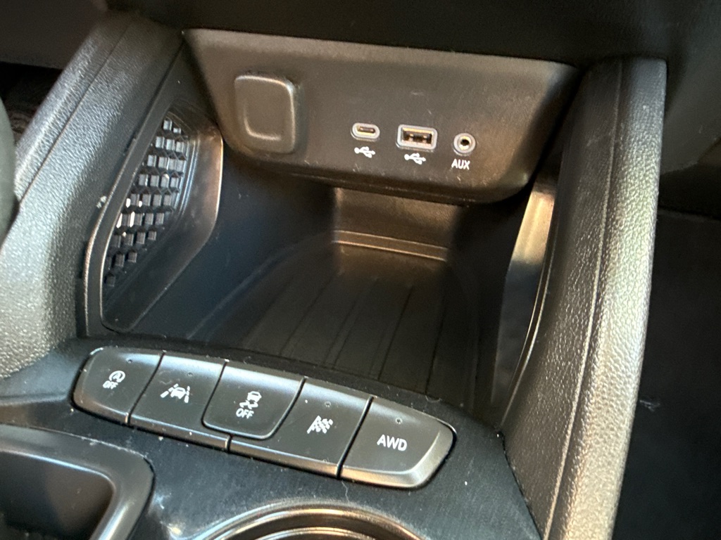Photo 15 of this CHEVROLET TRAILBLAZER