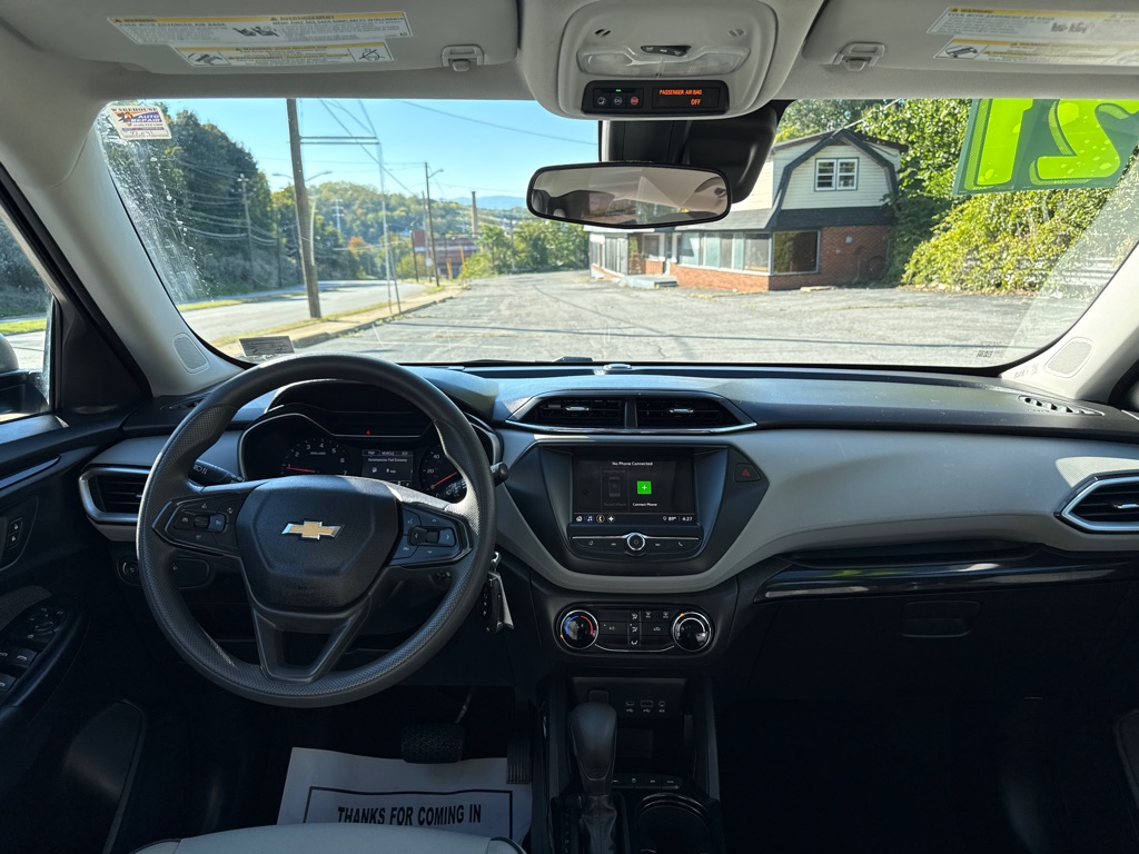 Photo 11 of this CHEVROLET TRAILBLAZER