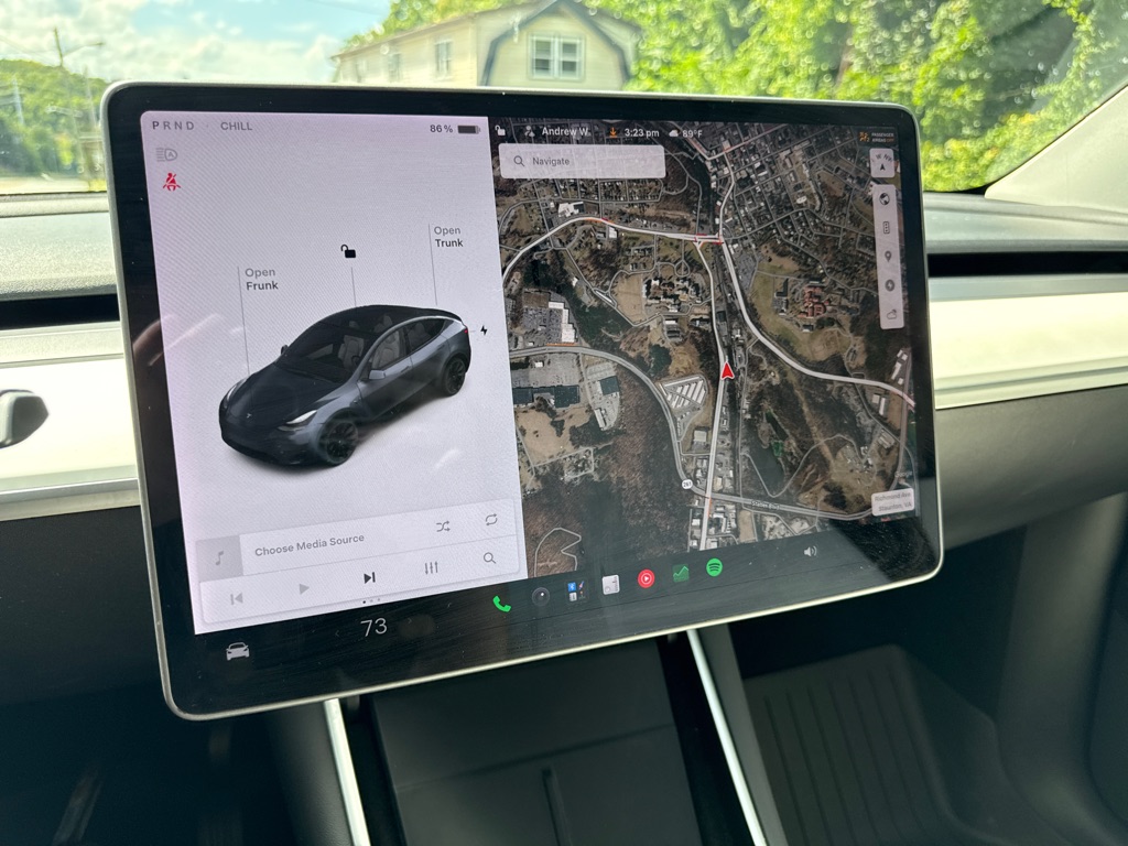 Photo 15 of this TESLA MODEL Y