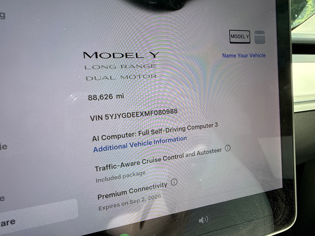 Photo 18 of this TESLA MODEL Y