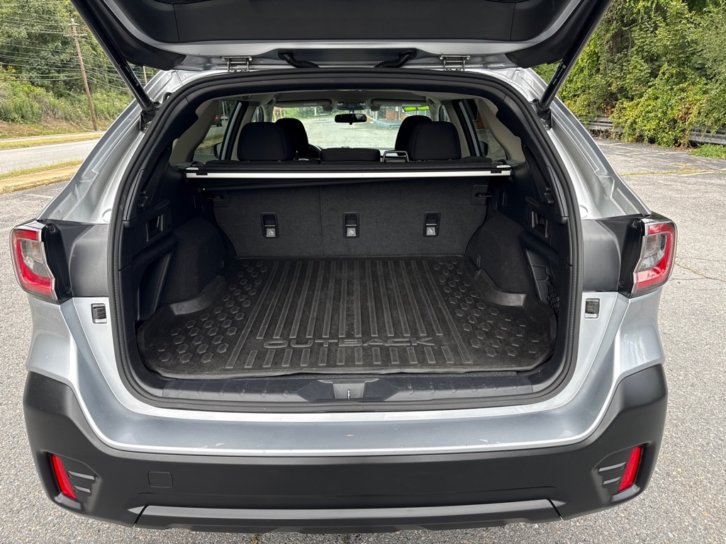 Photo 9 of this SUBARU OUTBACK