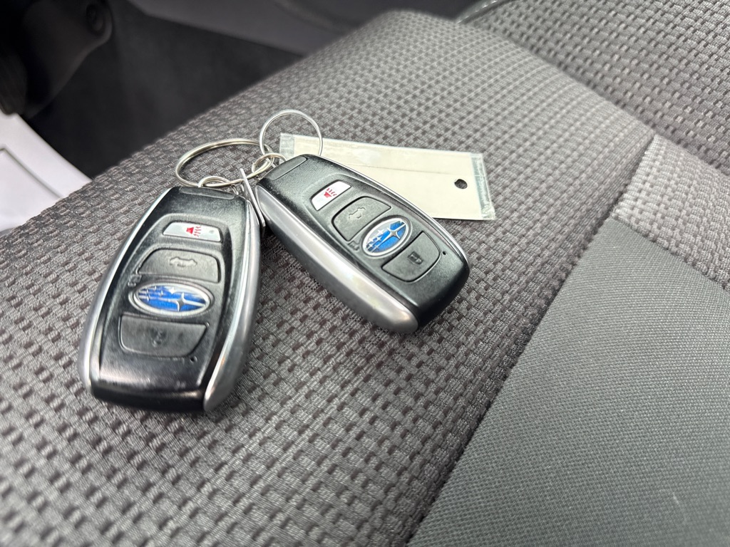 Photo 24 of this SUBARU OUTBACK