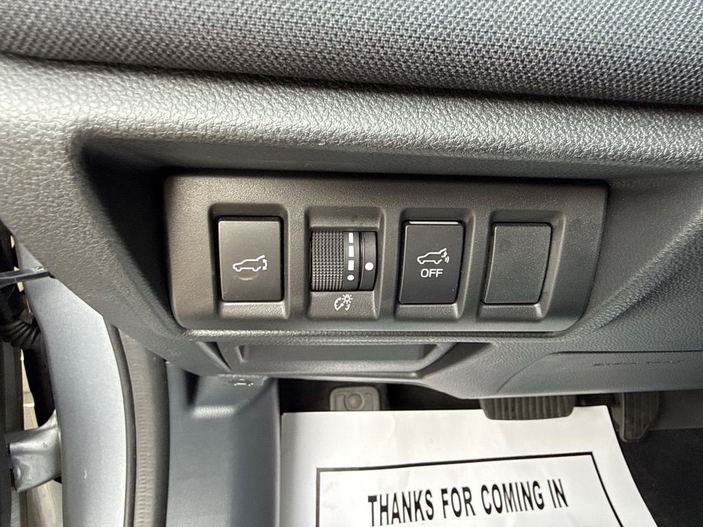 Photo 21 of this SUBARU OUTBACK
