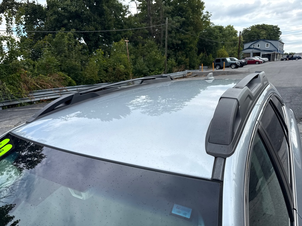 Photo 8 of this SUBARU OUTBACK