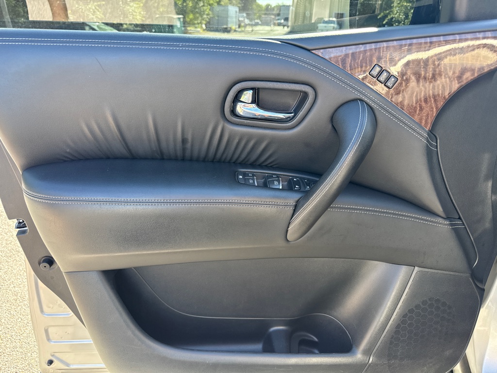Photo 22 of this NISSAN ARMADA