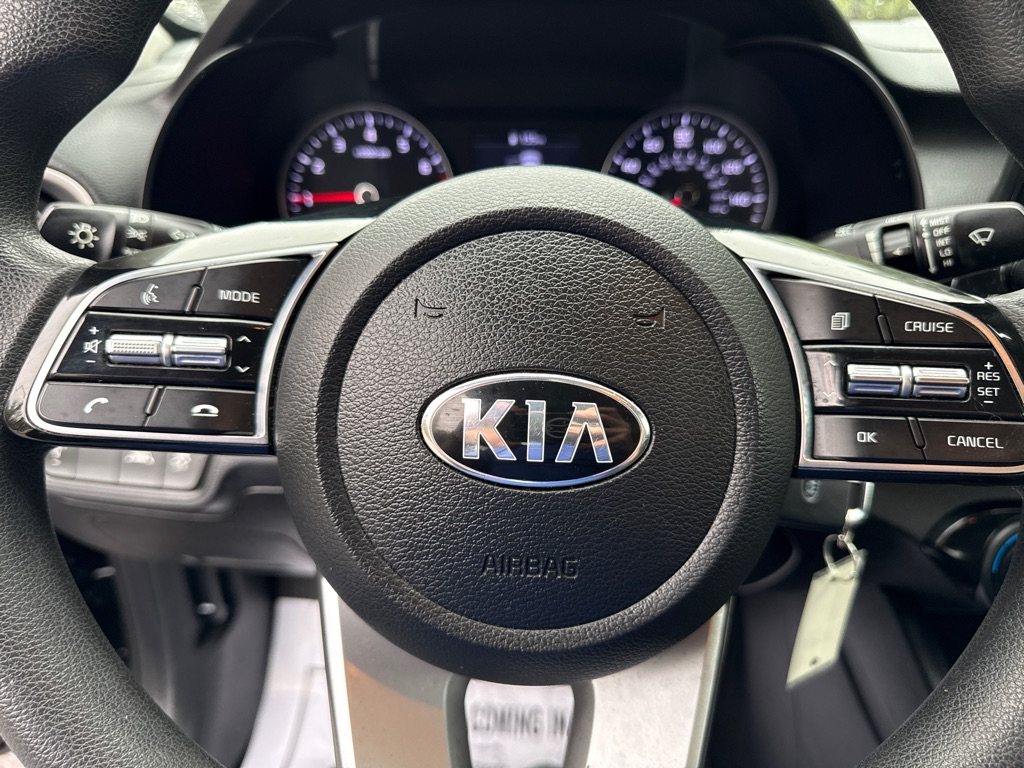 Photo 18 of this KIA FORTE