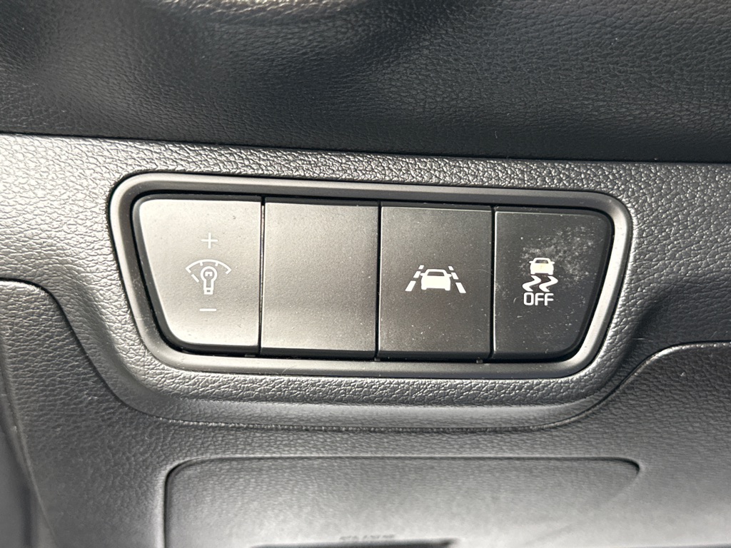 Photo 20 of this KIA FORTE