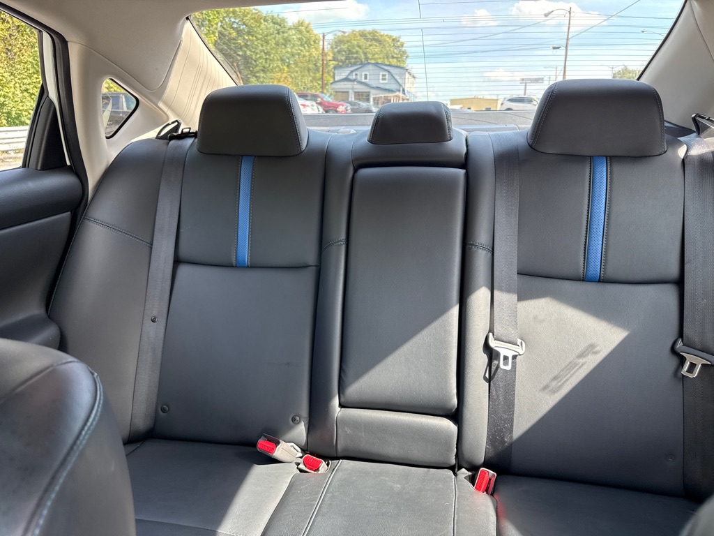 Photo 14 of this NISSAN ALTIMA
