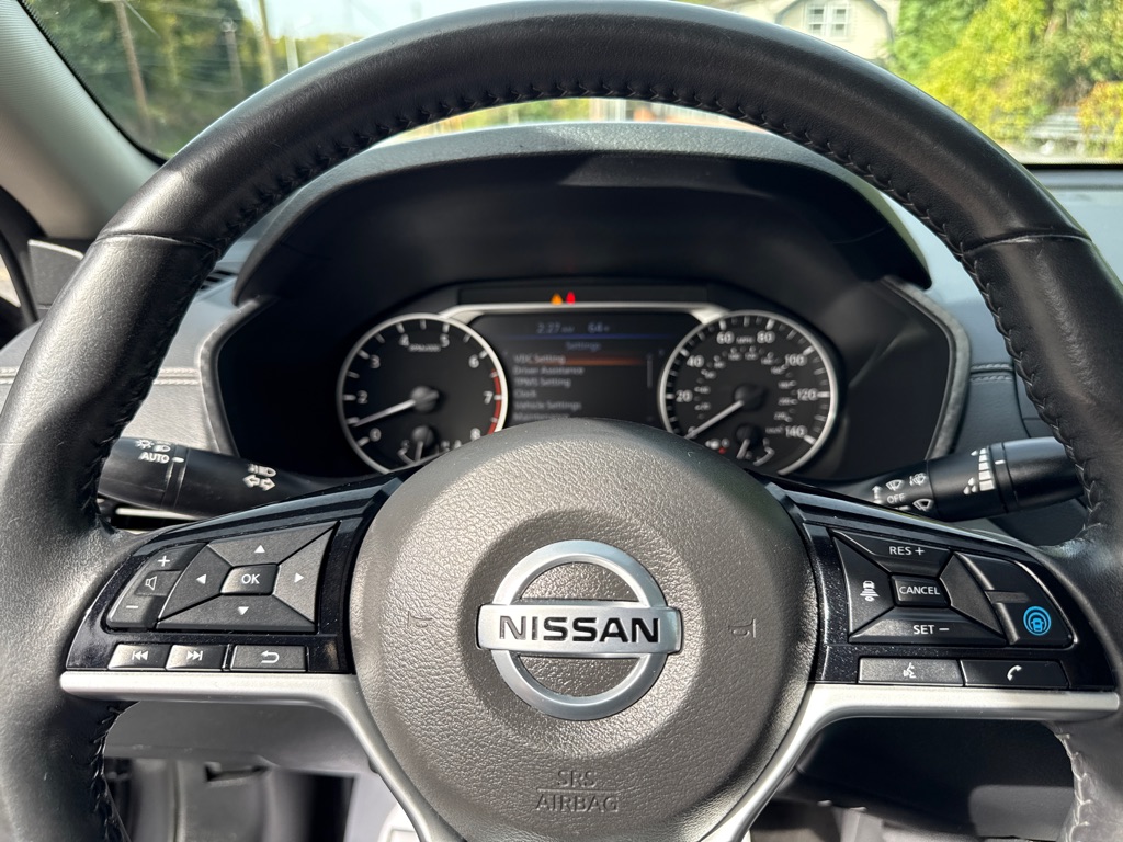 Photo 19 of this NISSAN ALTIMA