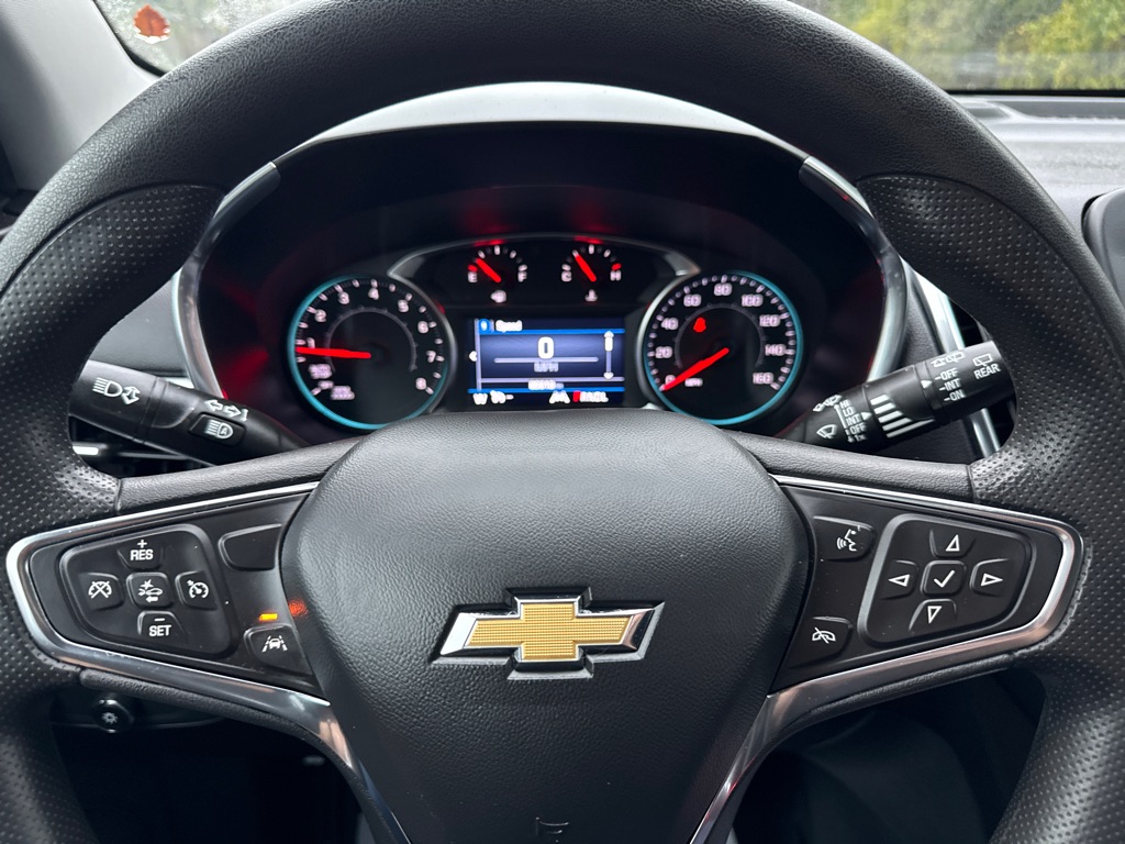 Photo 19 of this CHEVROLET EQUINOX
