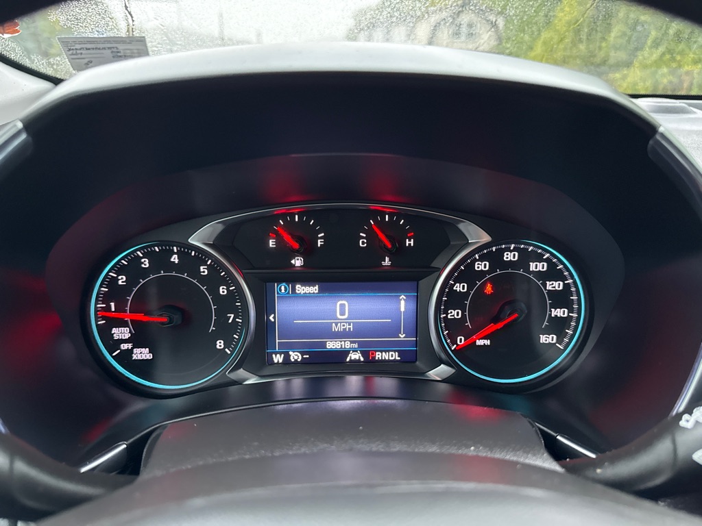Photo 18 of this CHEVROLET EQUINOX