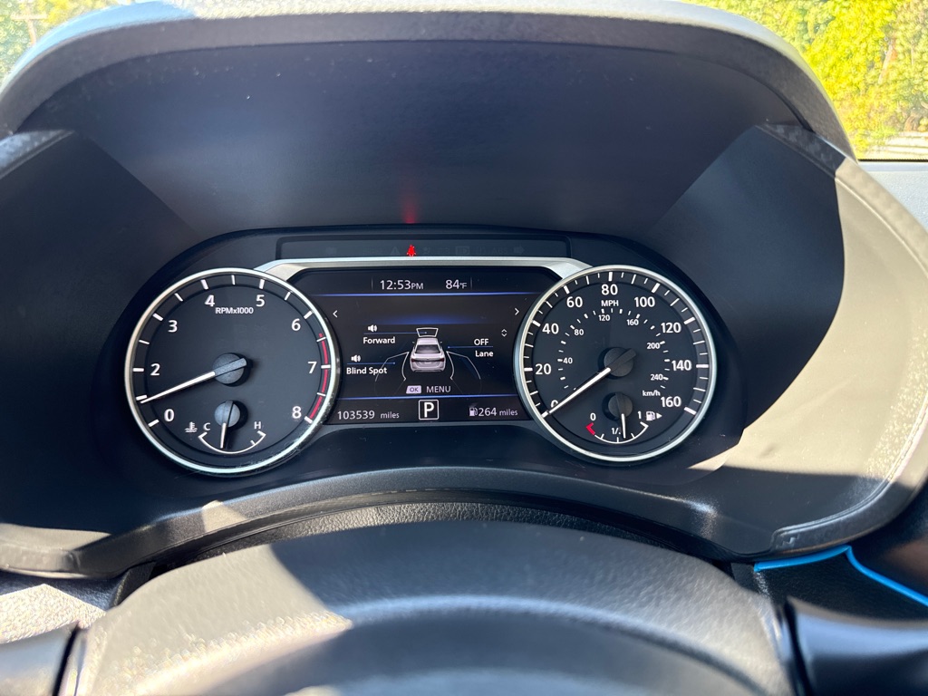 Photo 17 of this NISSAN SENTRA