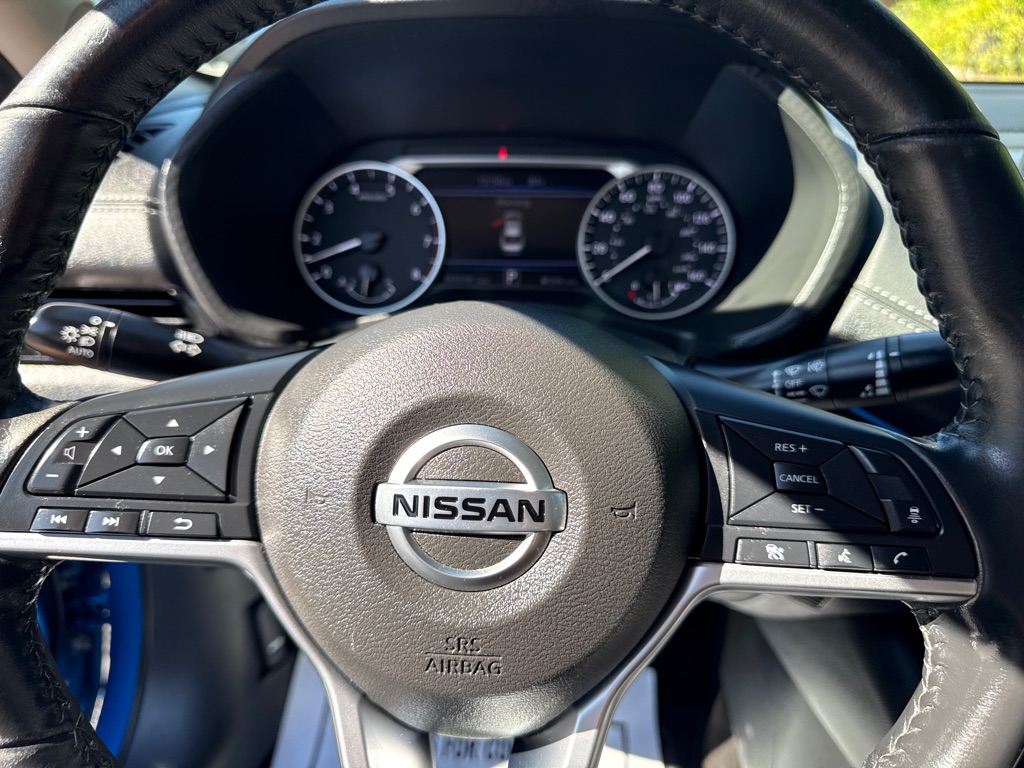 Photo 18 of this NISSAN SENTRA