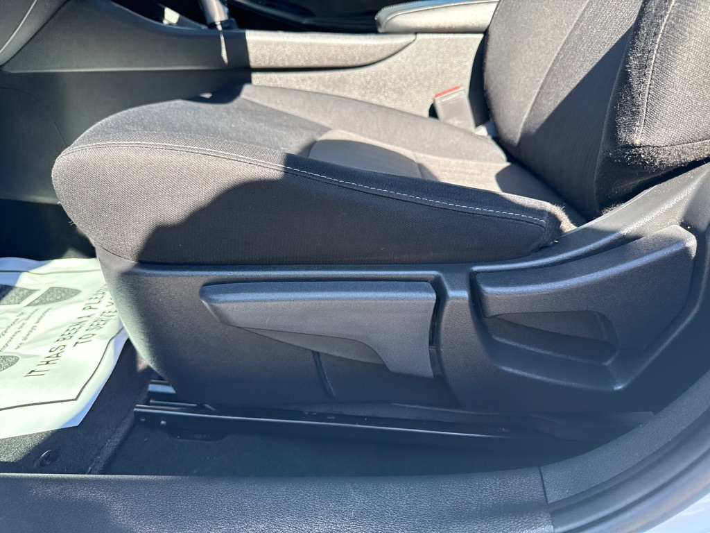 Photo 23 of this NISSAN SENTRA