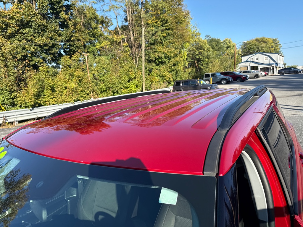 Photo 9 of this FORD EXPLORER