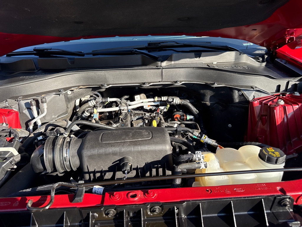 Photo 8 of this FORD EXPLORER
